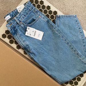 ZARA classic mom-fit jeans